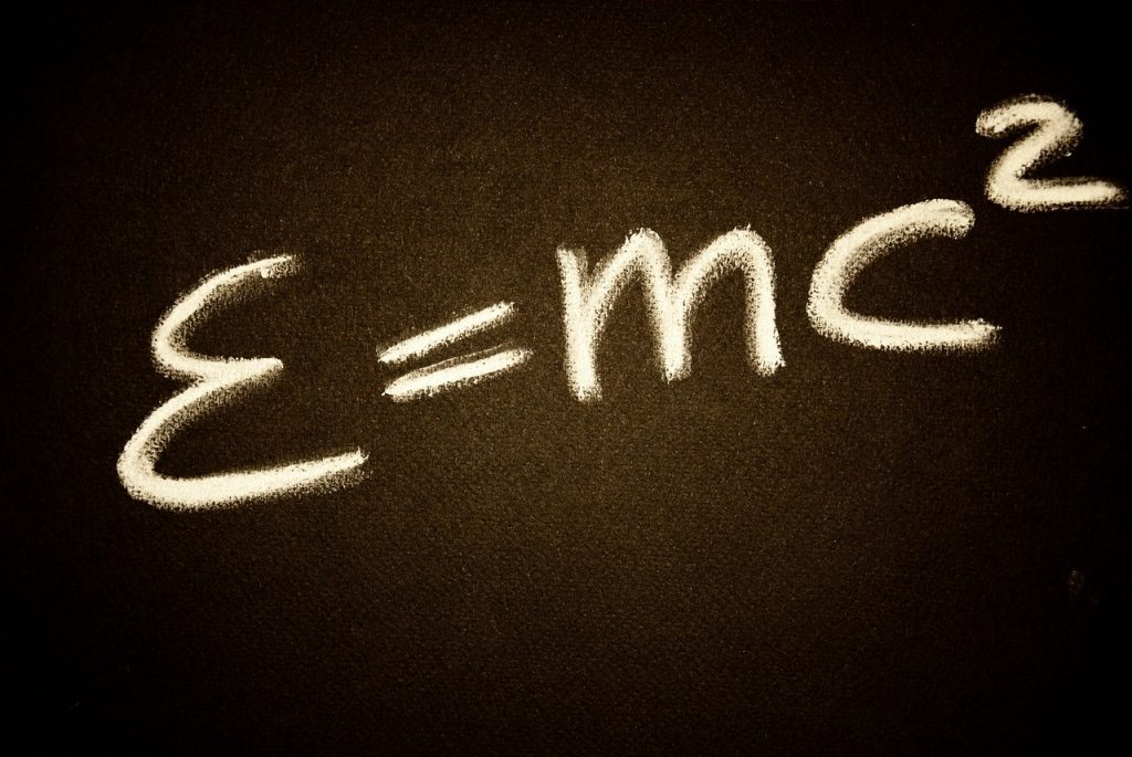 5 Tipps für schnelles Schneiden albert einstein 219675 1280
